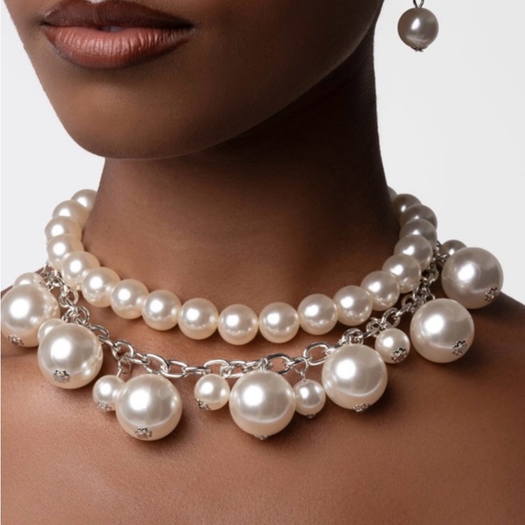 paparazzi Jewelry - Sophisticated to the Max - White Necklace